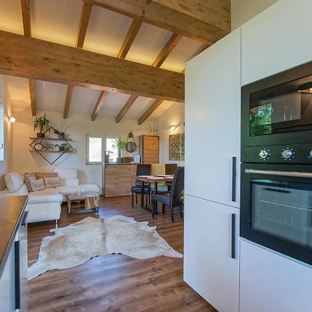 Auszeit Steiraland Penthouse 9 Mit Grossen Balkon Und Parkplatz Διαμέρισμα Λεόμπεν Εξωτερικό φωτογραφία