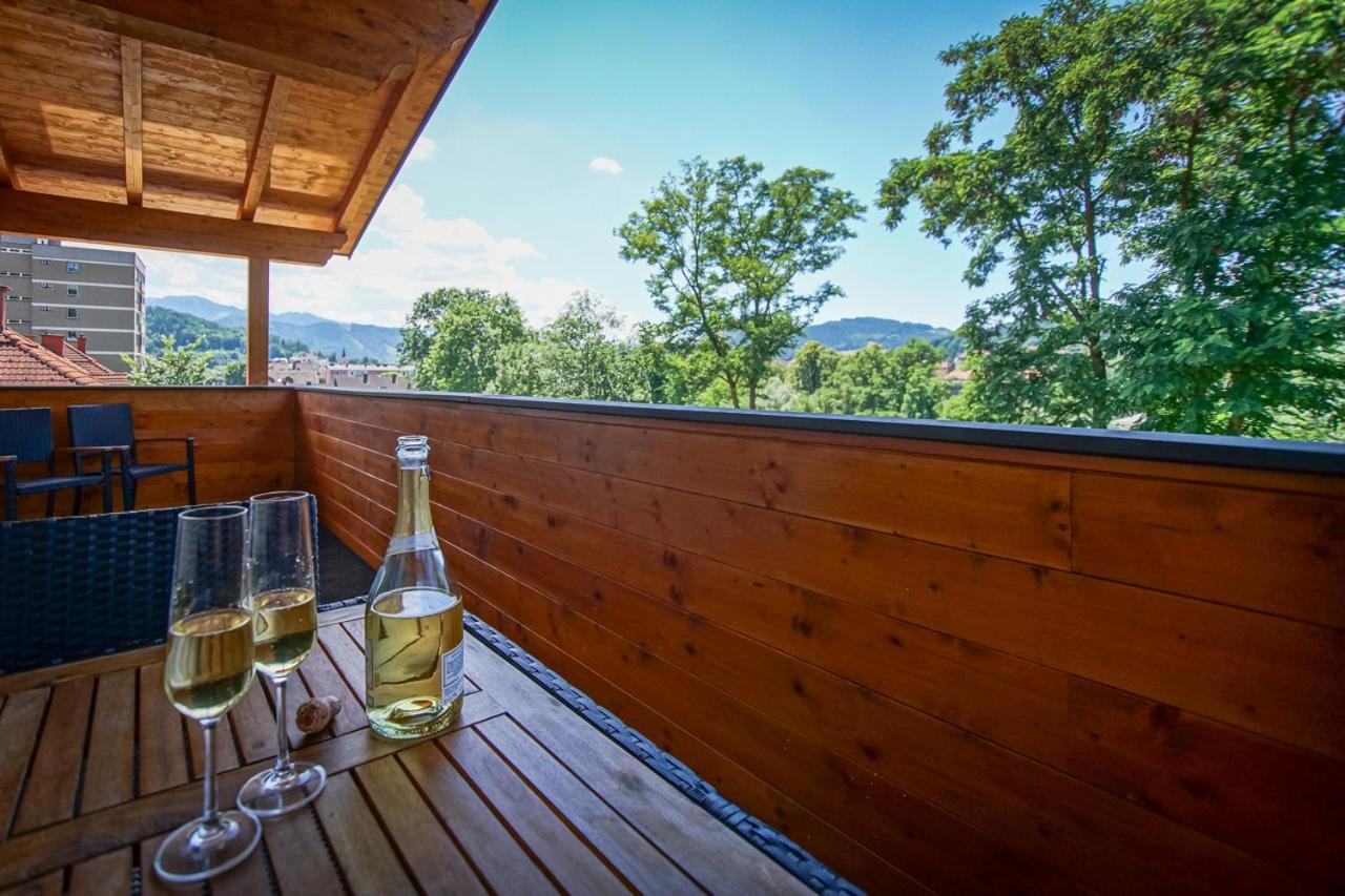 Auszeit Steiraland Penthouse 9 Mit Grossen Balkon Und Parkplatz Διαμέρισμα Λεόμπεν Εξωτερικό φωτογραφία